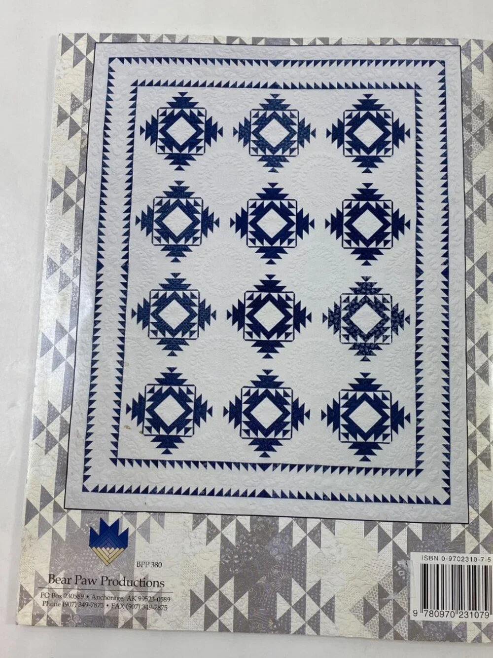 Out Of The Blue Two Color Quilt Pattern Book By Brenda Henning